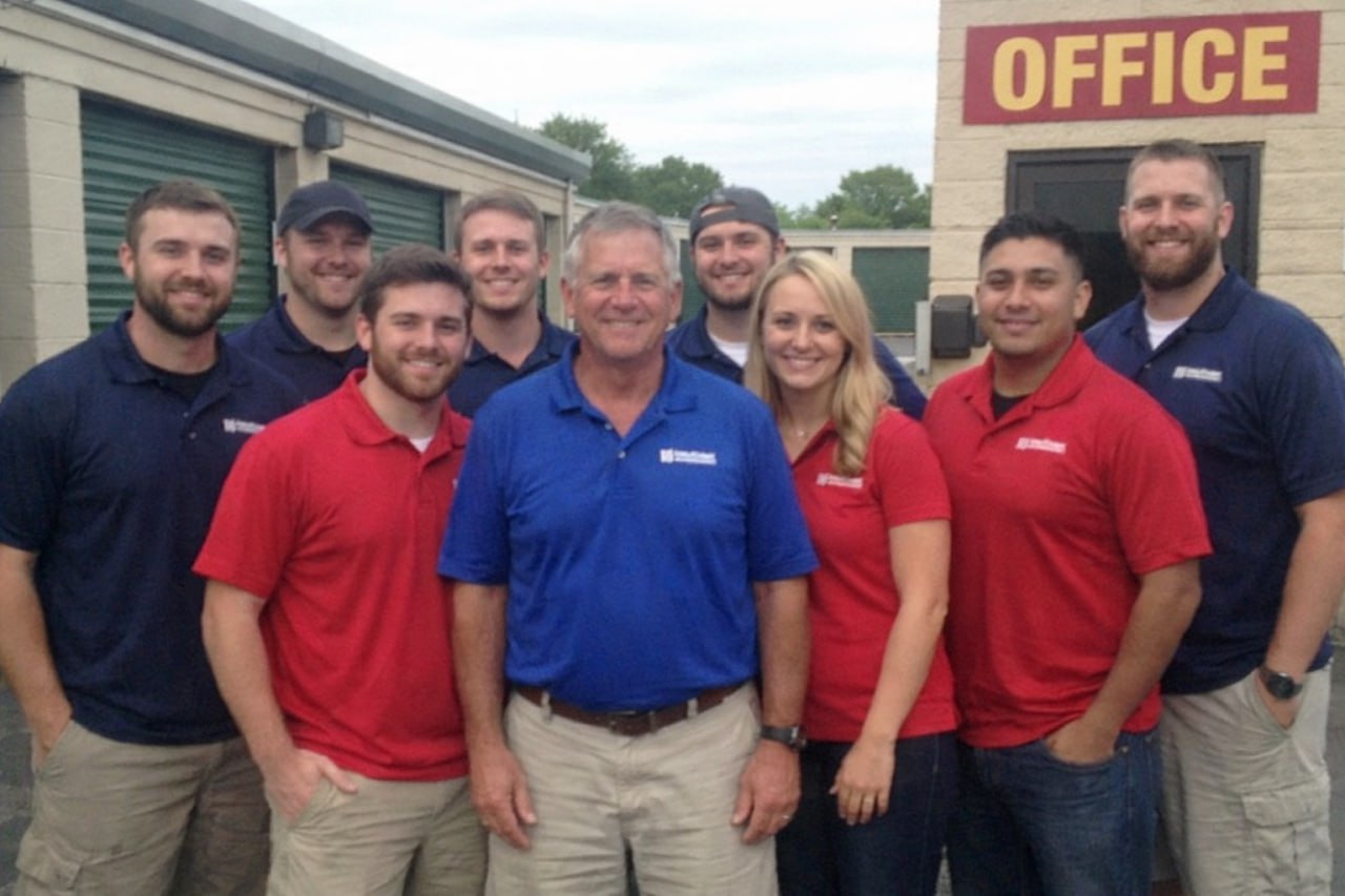 Water damage restoration professionals in Lauderhill, FL